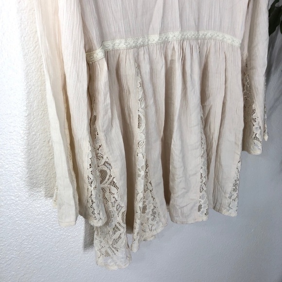 NWT Tobi Sheer And Lace Dress - Picture 3 of 6